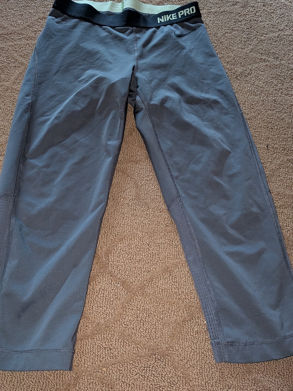 Nike Pro WOMEn’s SMALL S Dark Gray Athletic Compression Tights LEGGINGS $58